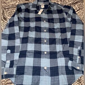 Gap blue plaid shirt
